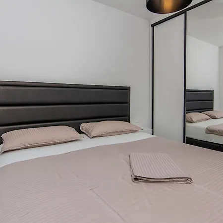 Appartamento With A Parking Space - 23627